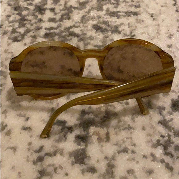 Balenciaga Tortoise Shell Sunglasses - Picture 3 of 8